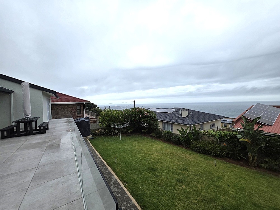 3 Bedroom Property for Sale in Dana Bay Western Cape